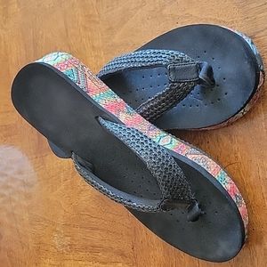 Roper women's size 11 flip flops